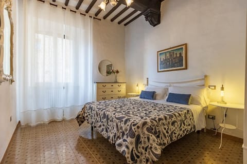Appartamenti Panoramici Piazza delle Erbe Condo in San Gimignano