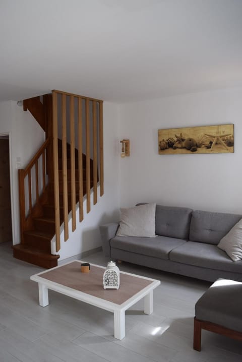 Villa le Hameau - Cap Esterel (Agay) House in Saint-Raphael