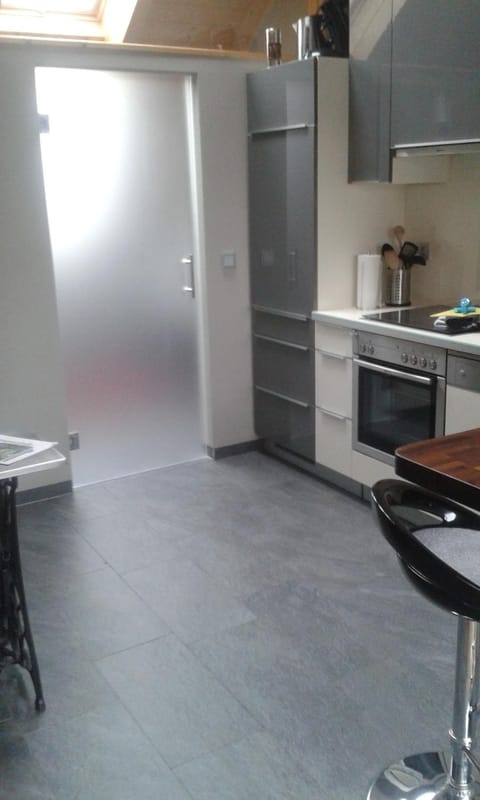 Apartment mit Dachloggia Appartamento in Saarlouis