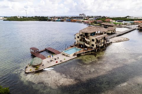 Lina Point Belize Overwater Resort Hôtel in Corozal District