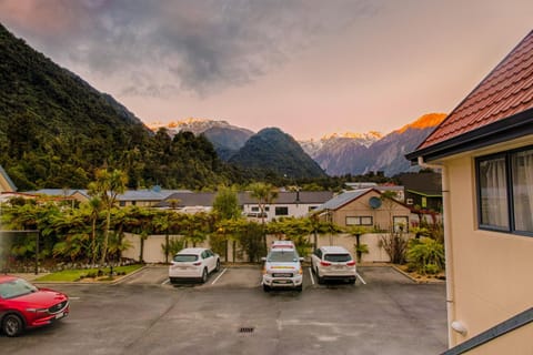Bella Vista Motel Franz Josef Glacier Motel in Franz Josef / Waiau