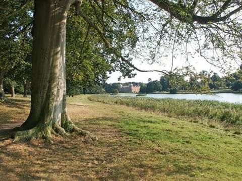 Walnut Tree Lodge House in Broadland District