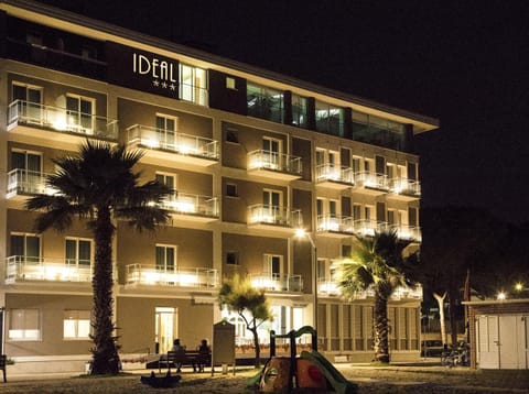 Hotel Ideal Hotel in Cupra Marittima
