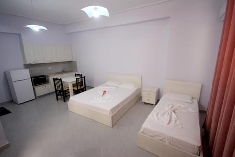 Ideal Holiday Apartments Condo in Sarandë
