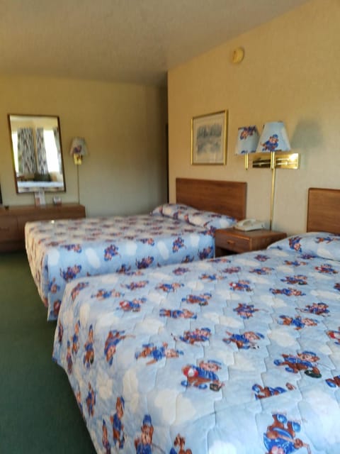Great Lakes Inn Mackinaw City Motel in Mackinaw City