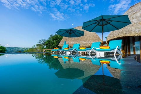 Pool view, Swimming pool