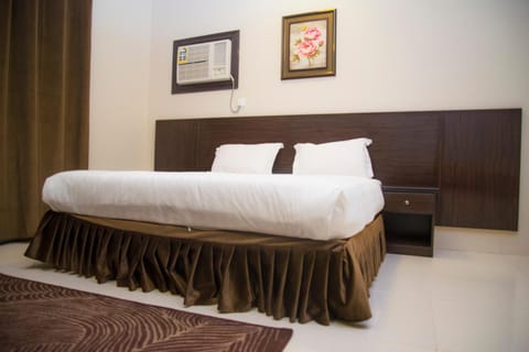 Shams Suites Furnished Units Apartment hotel in Medina