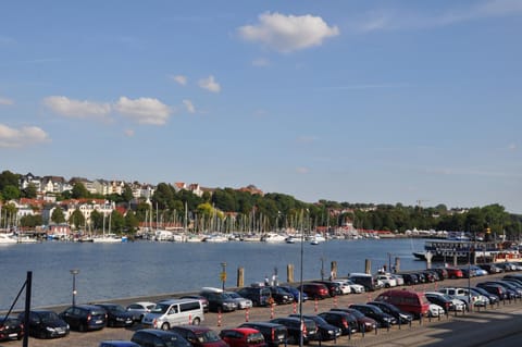 Hafenblick vom Kapitänshaus Condominio in Flensburg