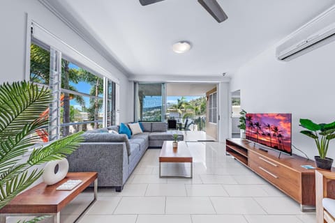 Airlie Summit Apartments Apart-hotel in Airlie Beach