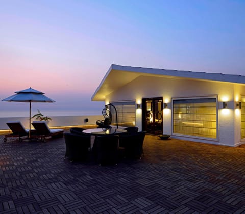 Sun-n-Sand Mumbai Juhu Beach Hotel in Mumbai
