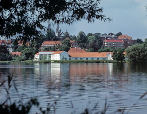 Property building, Day, Natural landscape, Lake view