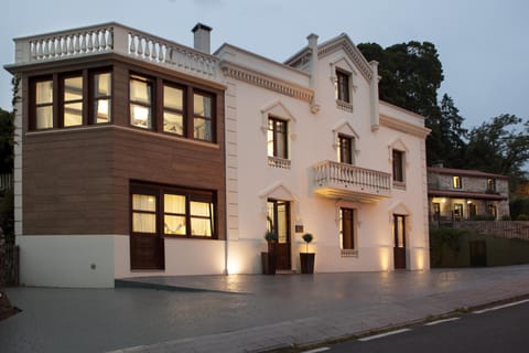 Property building, Facade/entrance, Other, Sunset