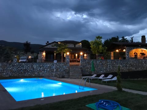 Petrines Villes Avramilias Villa in Decentralized Administration of Macedonia and Thrace