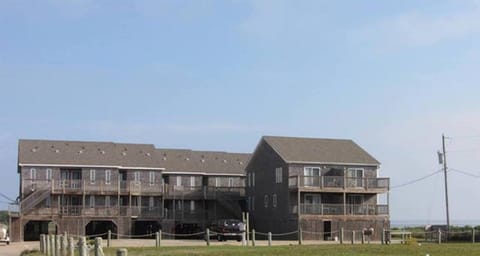 NC 12 56358-4 SW Condo Apartment in Hatteras Island