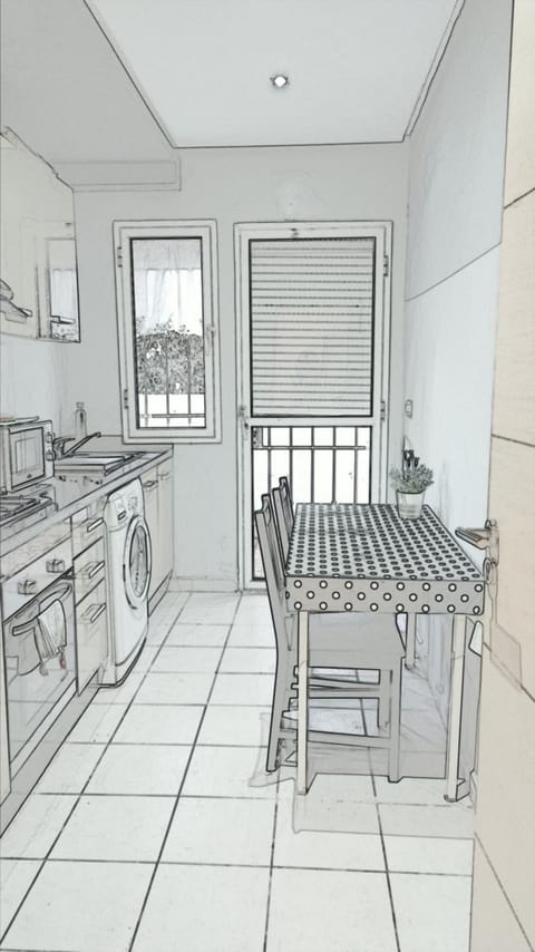 Kitchen or kitchenette, Dining area, washing machine