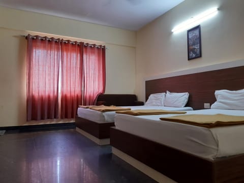 Sapphire Inn Bed and Breakfast in Bengaluru