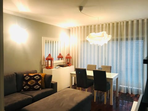 Apartamento Mouzinho de Albuquerque Condo in Matosinhos