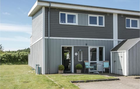 Amazing Home In Lkken With Wifi House in Løkken