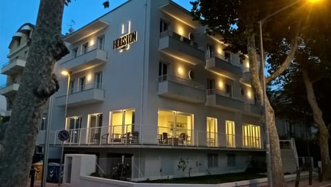 Hotel Houston Suites Hotel in Rimini
