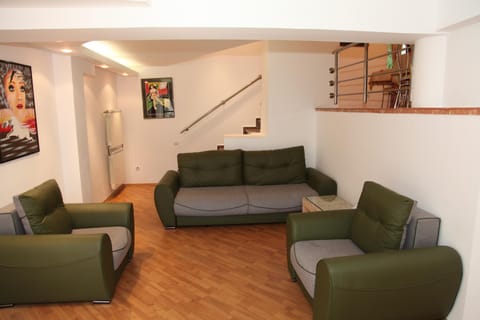 Pensiunea Mihaela Bed and Breakfast in Brasov