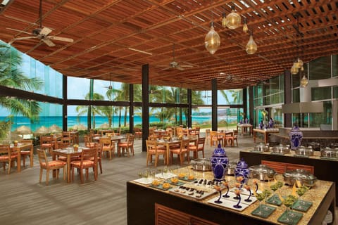 Altitude at Krystal Grand Cancun - All Inclusive Resort in Cancun