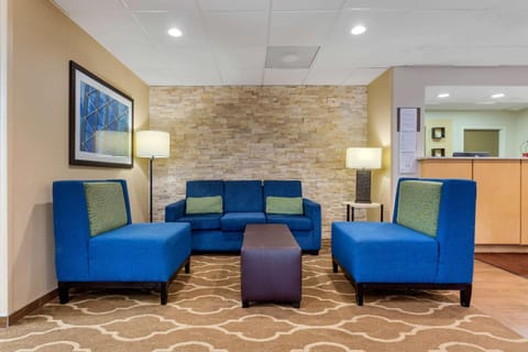 Comfort Inn & Suites Durham near Duke University Hotel in Durham
