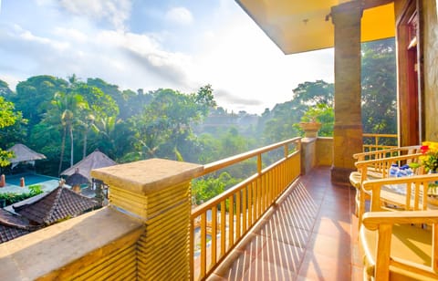 Day, Summer, Balcony/Terrace, On site, Garden view, Mountain view, Pool view