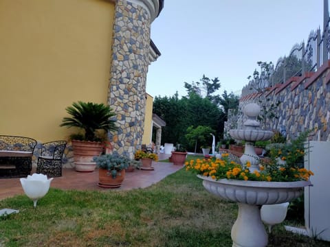 Villa Fontana Saia Übernachtung mit Frühstück in Paola