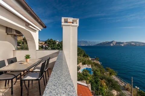 Balcony/Terrace, City view, Mountain view, Sea view