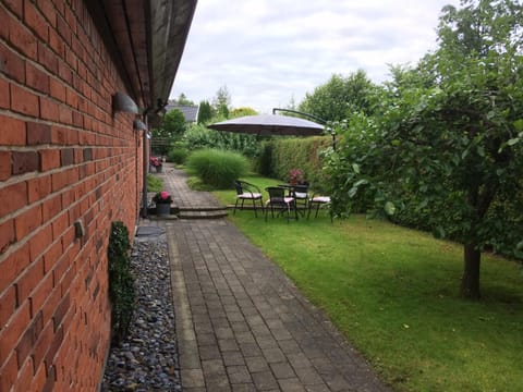 Facade/entrance, Garden view