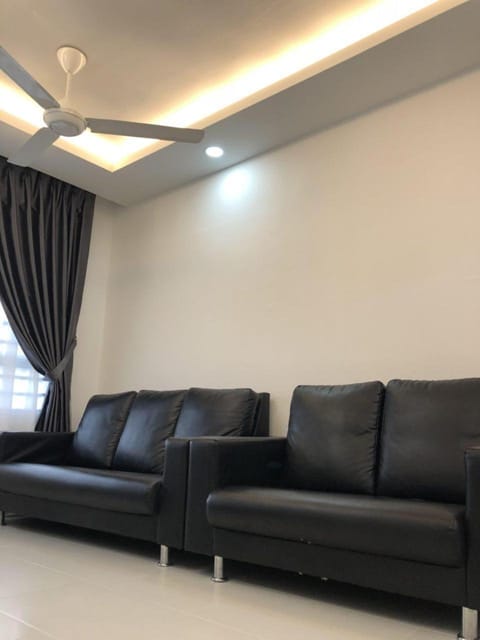 Muslim Homestay Apartment Condo in George Town