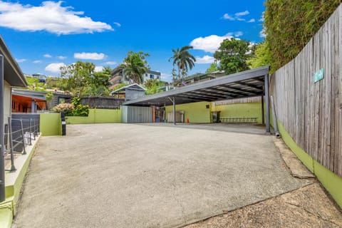 Unit 1 Sunbird on Lamond Maison in Airlie Beach