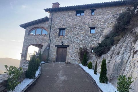 Mas merolla casa para descanso familiar Country House in Berguedà