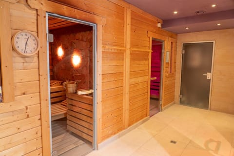 Sauna, Spa and wellness centre/facilities