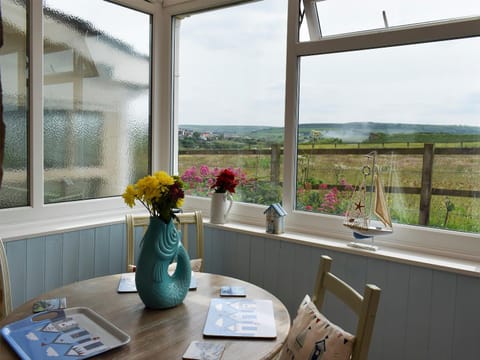 Sea Breeze Cottage House in Staithes