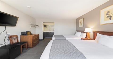 Budget Inn and Suites Stockton Yosemite Motel in Stockton