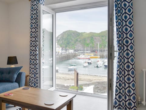 Blue Beach House Haus in Ilfracombe