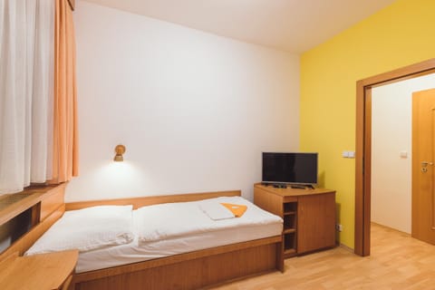 Hotel Annahof Hotel in South Moravian Region