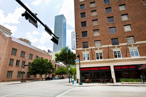 The Sam Houston Hotel, Curio Collection by Hilton Hotel in Houston