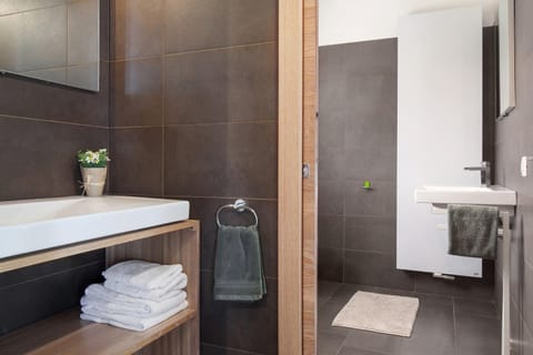 Bathroom, Living room