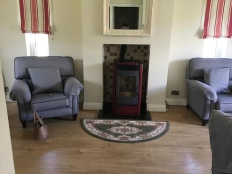 Adare Luxury Riverside Apartment Apartment in County Limerick