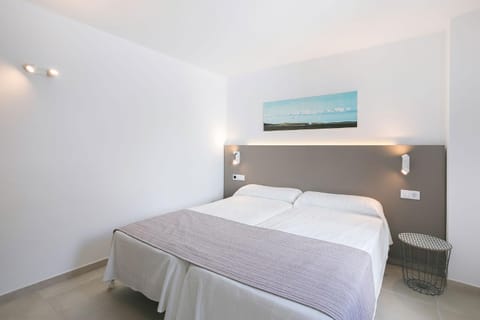 Apartamentos Celeste Condo in Costa Teguise