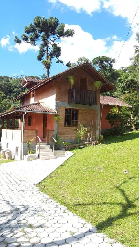 Facade/entrance, Garden, Balcony/Terrace
