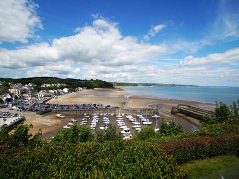 Sea Heights House in Saundersfoot