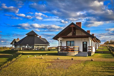 Property building, Natural landscape, Garden view