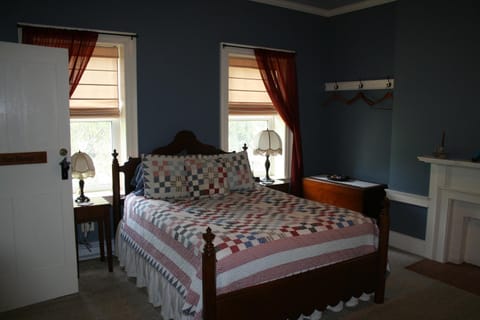 The 1819 Red Brick Inn Bed and Breakfast in Finger Lakes