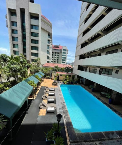 Pool view, Swimming pool