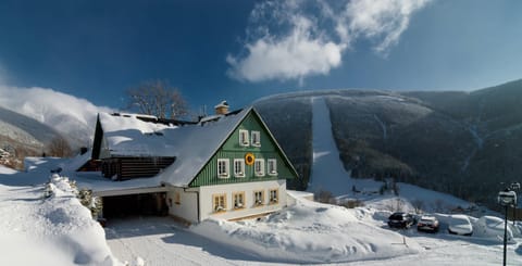 Property building, Natural landscape, Winter, Mountain view