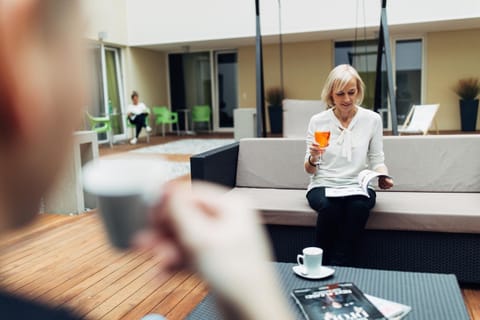 Balcony/Terrace, group of guests