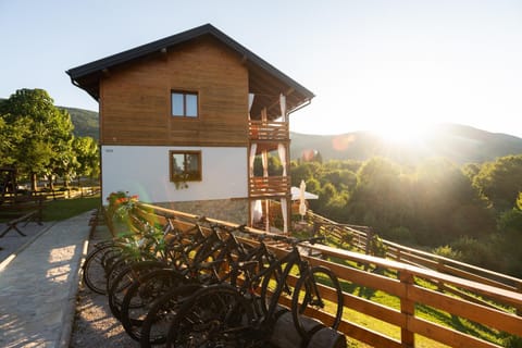 Property building, Day, Natural landscape, Mountain view